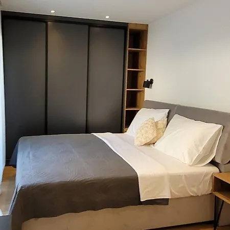 Oasis - Five Bedroom With Private Pool *