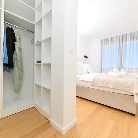 Oasis - Five Bedroom With Private Pool Villa *