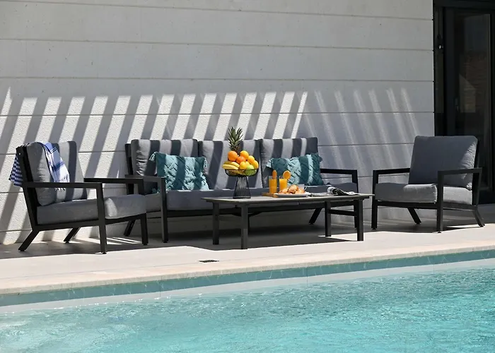 Oasis - Five Bedroom With Private Pool Villa